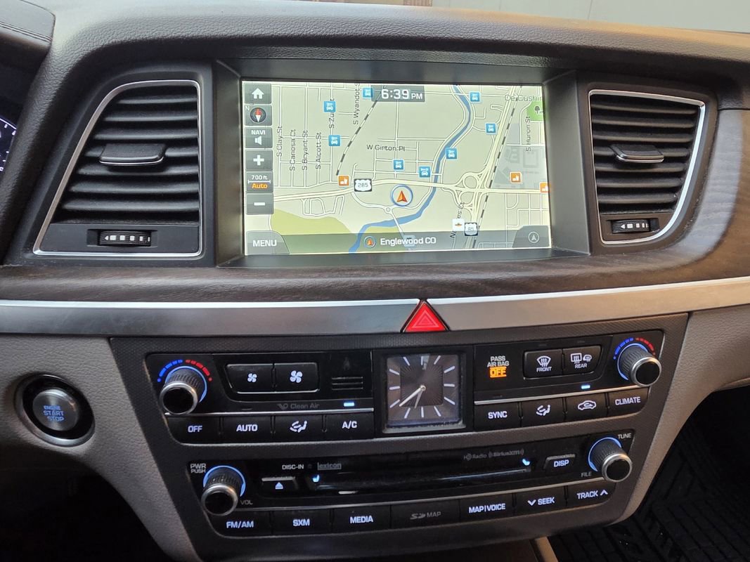 Used 2015 Hyundai Genesis 3.8 w/ Option Group 04 image 32