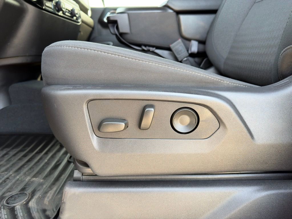 Used 2025 Chevrolet Silverado 1500 RST image 17