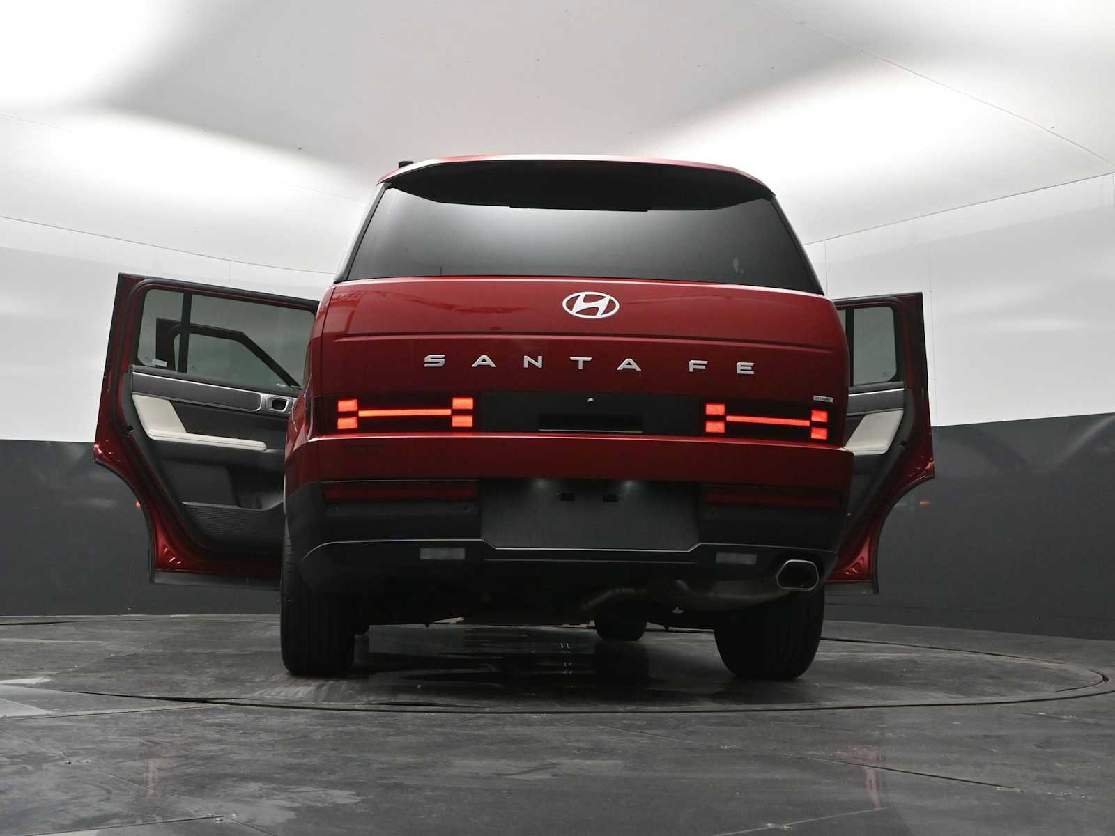 Used 2025 Hyundai Santa Fe SEL AWD/4WD image 31
