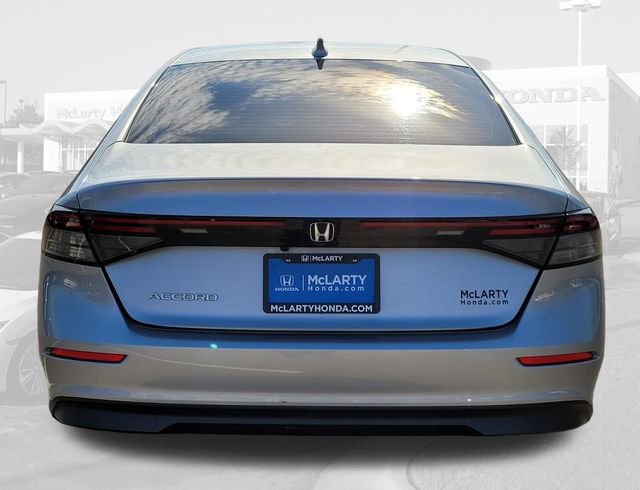 Certified 2023 Honda Accord EX image 9