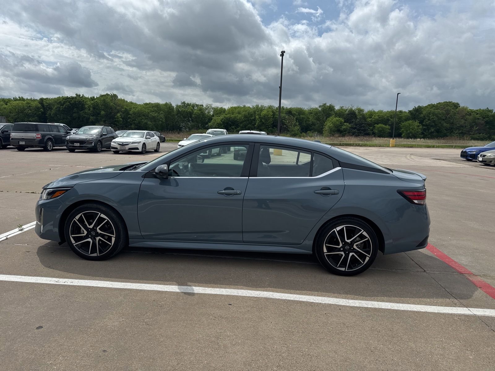 Used 2024 Nissan Sentra SR image 8