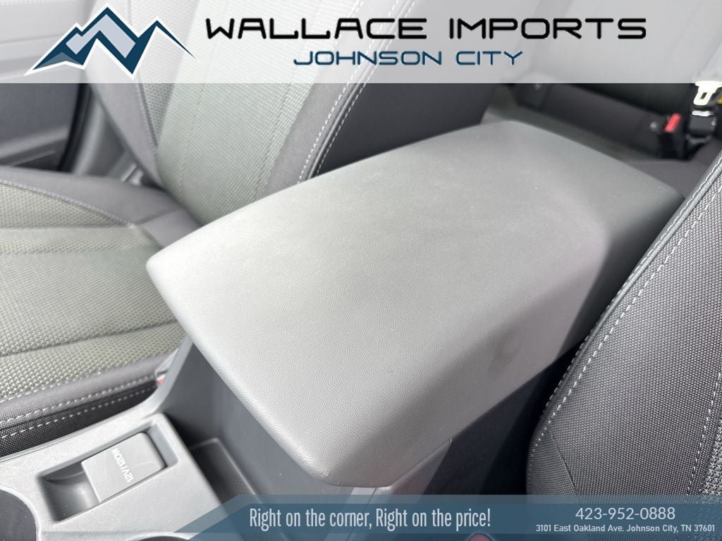 Used 2024 Subaru Crosstrek 2.0i Premium AWD/4WD image 11