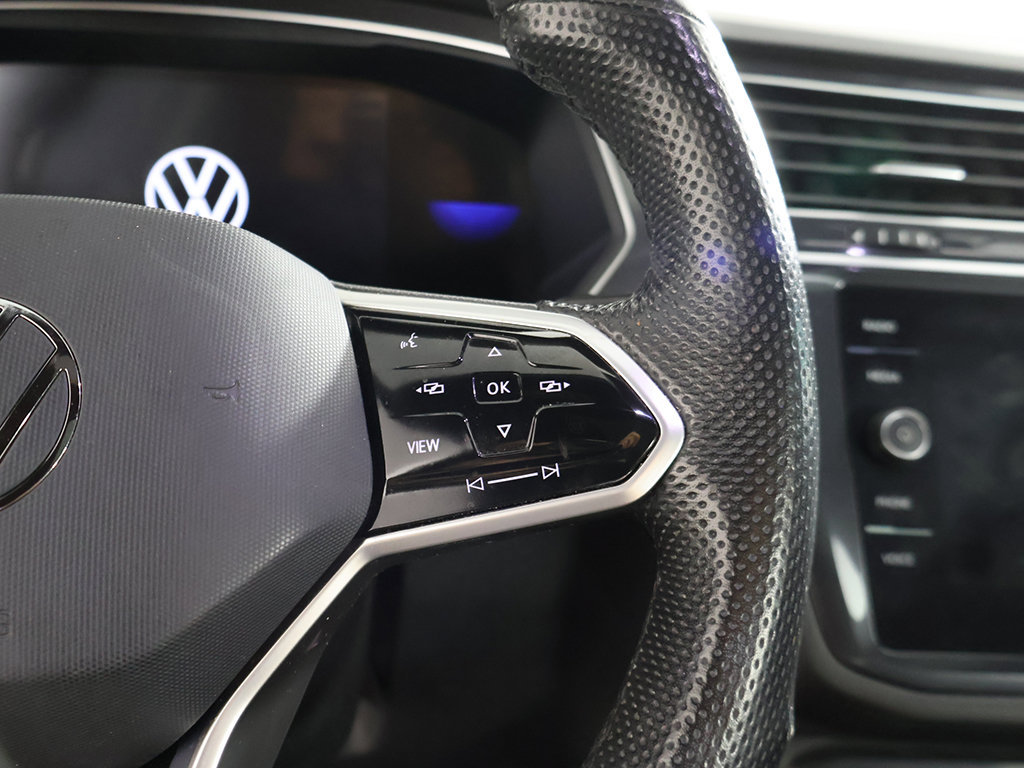 Used 2024 Volkswagen Tiguan SE R-Line FWD image 44