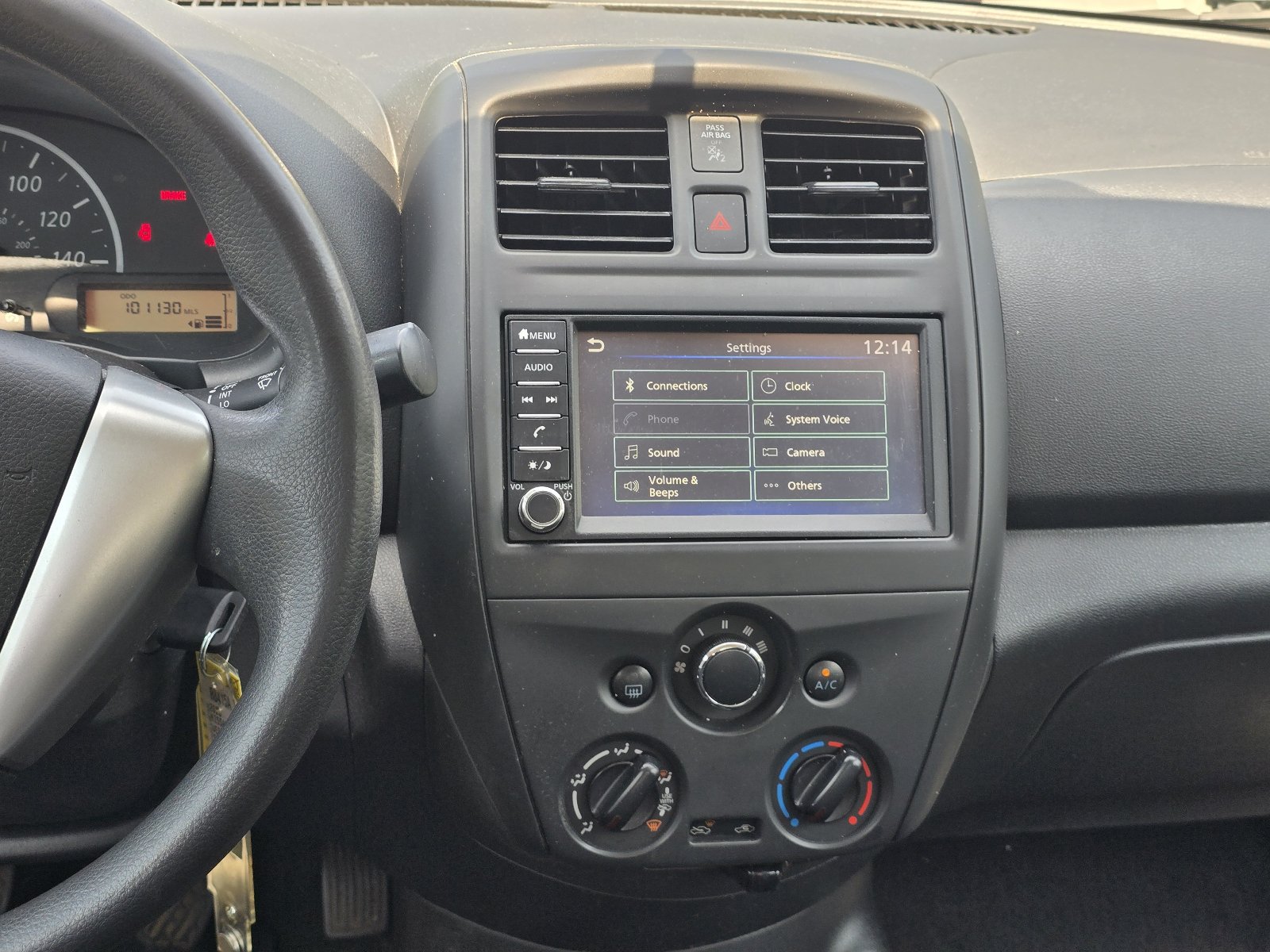 Used 2018 Nissan Versa S FWD image 16