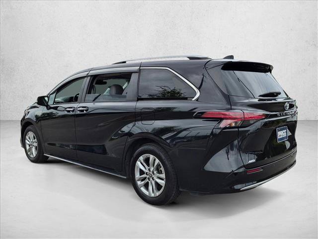 Used 2022 Toyota Sienna Limited AWD/4WD image 8
