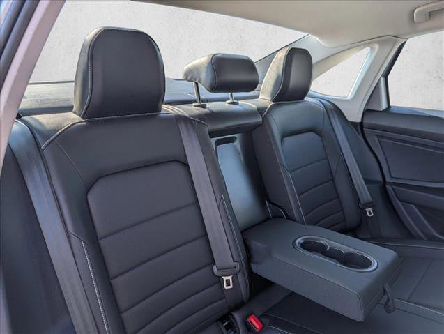 Used 2024 Volkswagen Jetta SE image 24