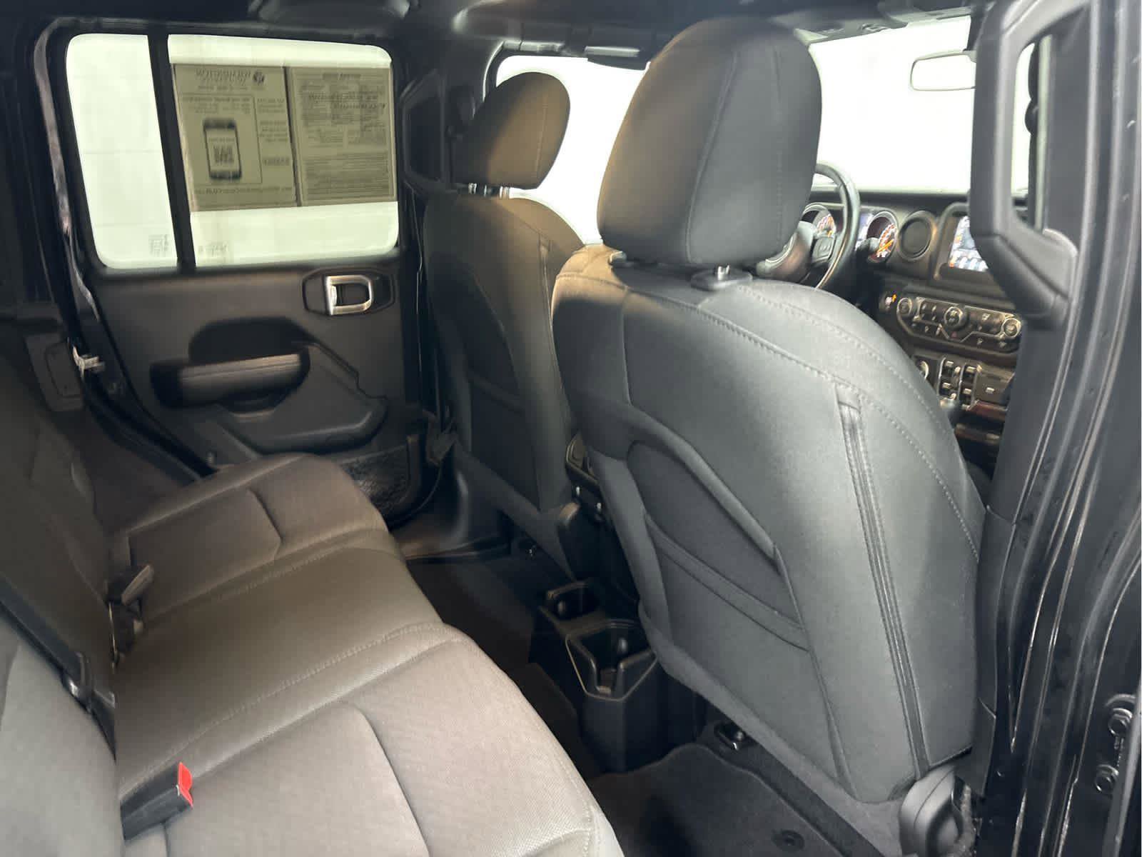 Used 2021 Jeep Wrangler Unlimited Sport image 23