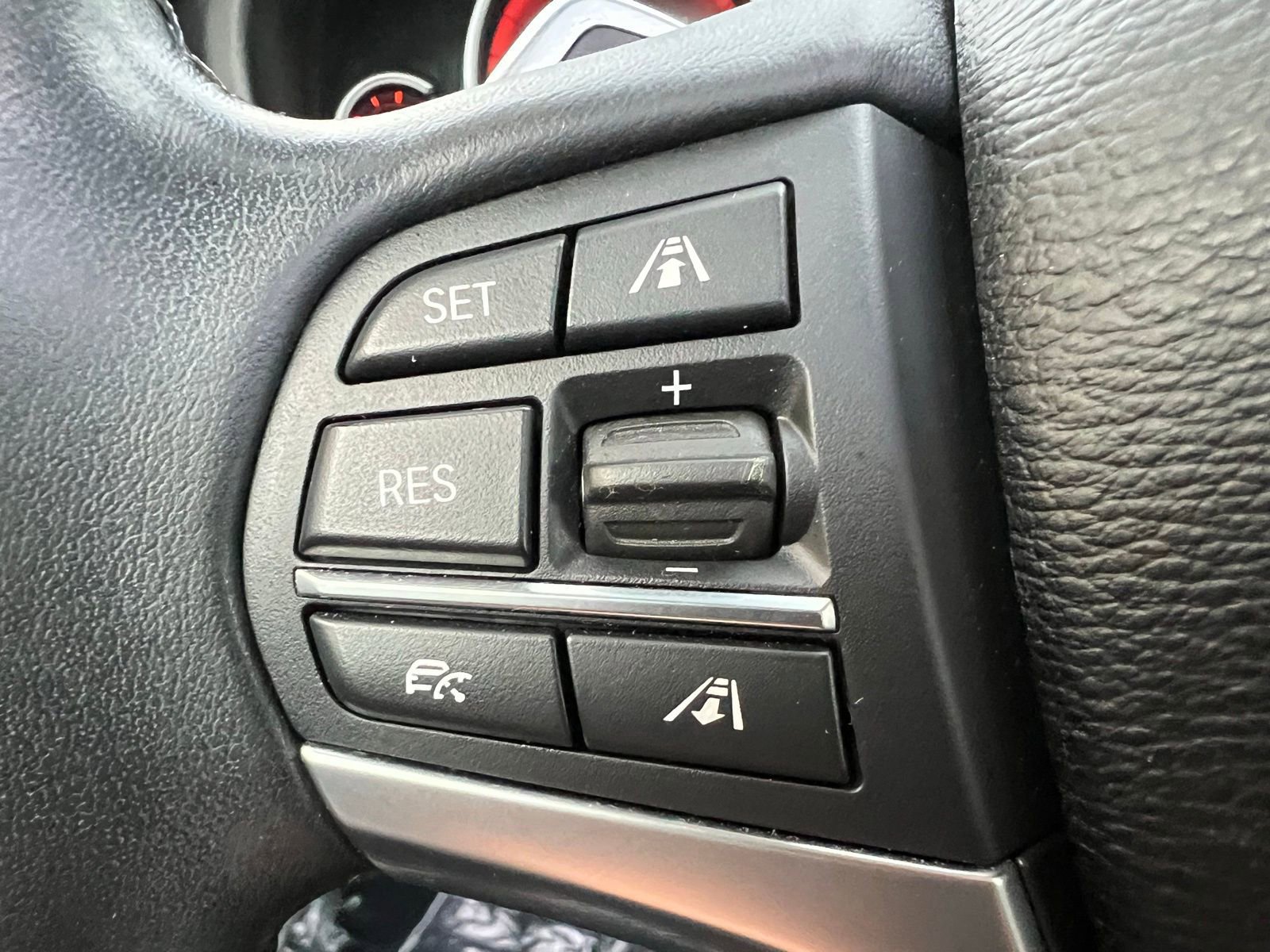 Used 2019 BMW X6 sDrive35i w/ Premium Package image 37