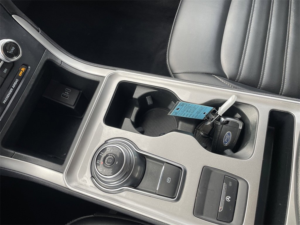 Used 2023 Ford Edge SEL image 22