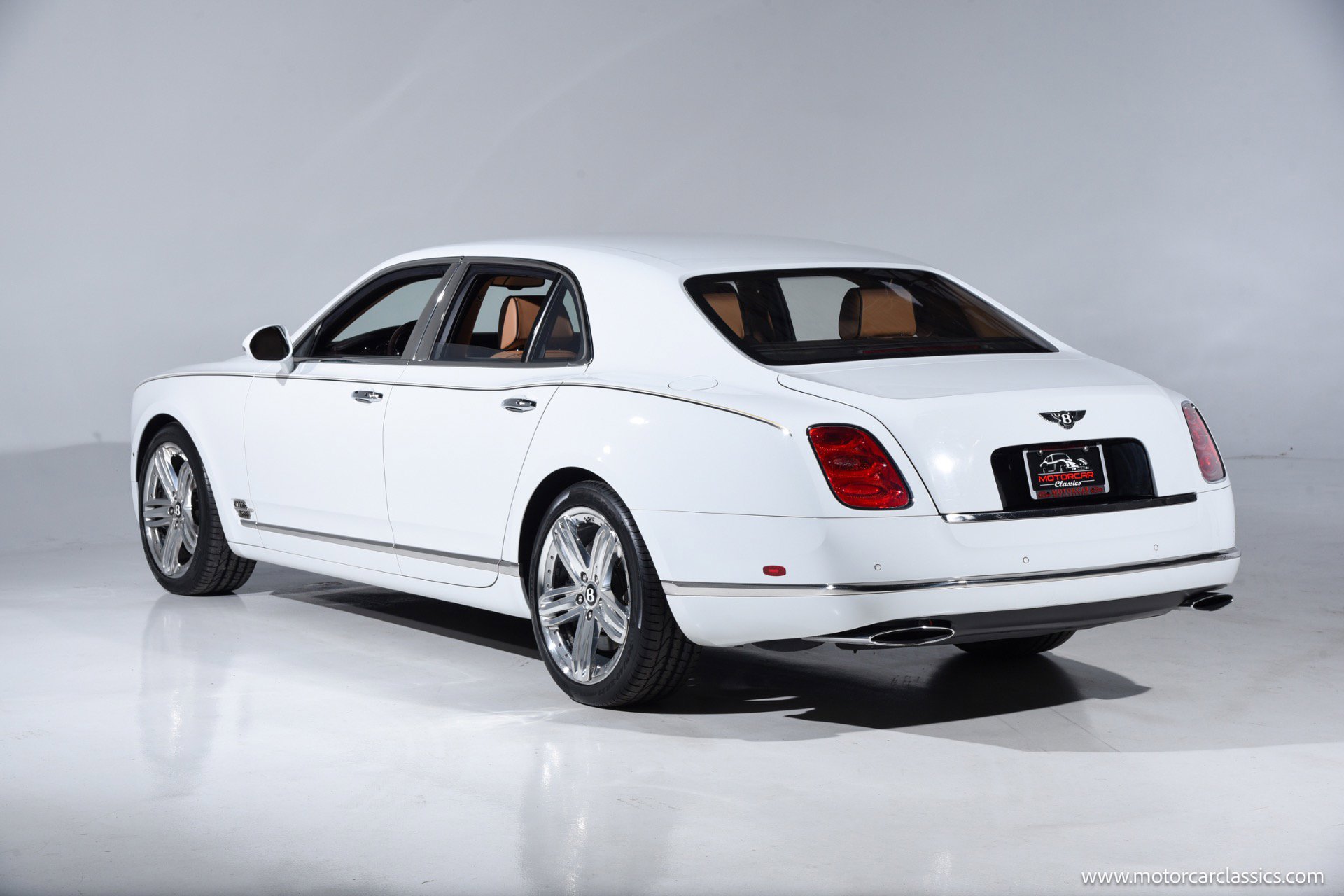Used 2012 Bentley Mulsanne RWD image 4