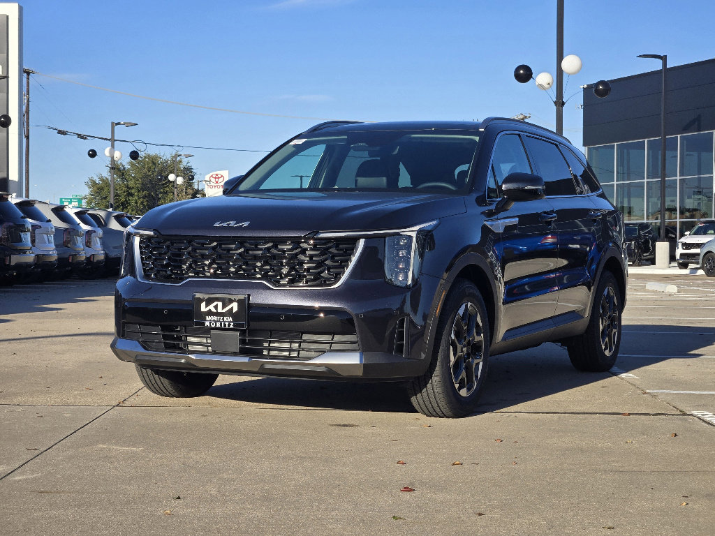 New 2026 Kia Sorento S w/ S Panoramic Sunroof Package image 2