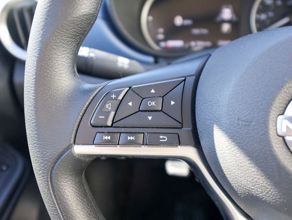 Used 2025 Nissan Versa SV image 20