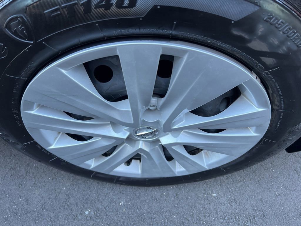 Certified 2023 Nissan Sentra S FWD image 32