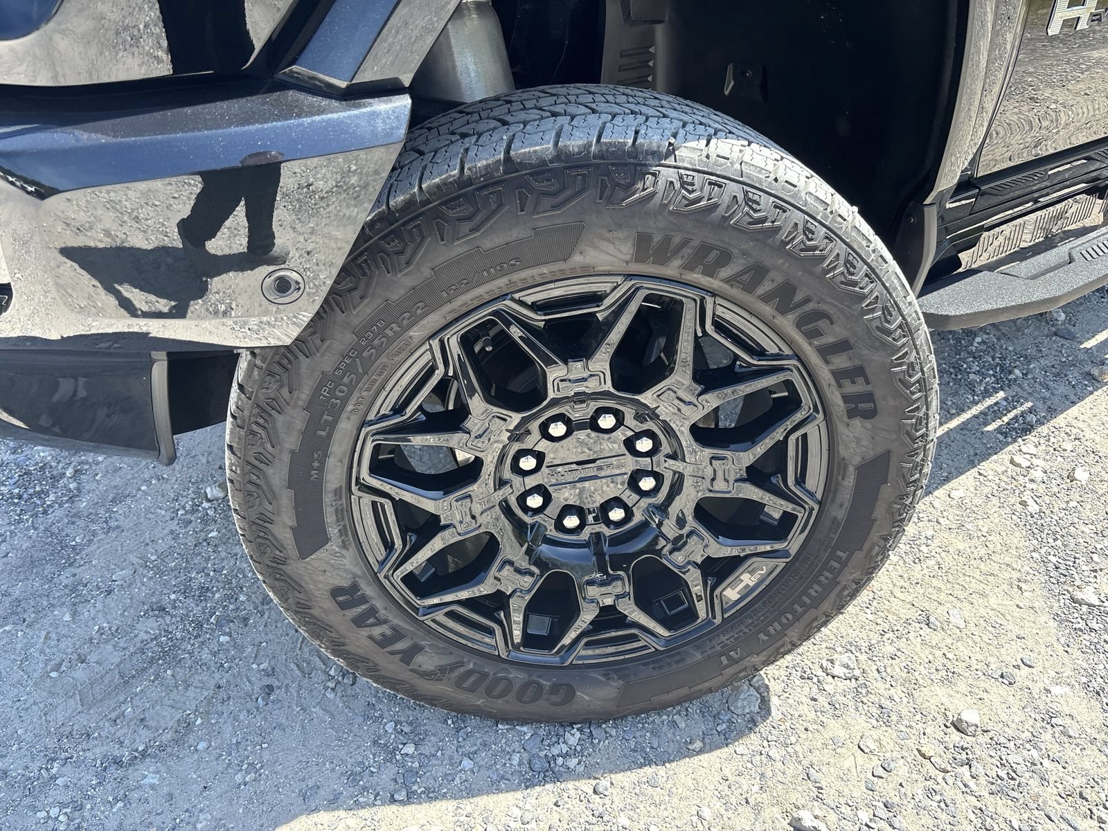 Used 2024 GMC Hummer EV 2X AWD/4WD image 10