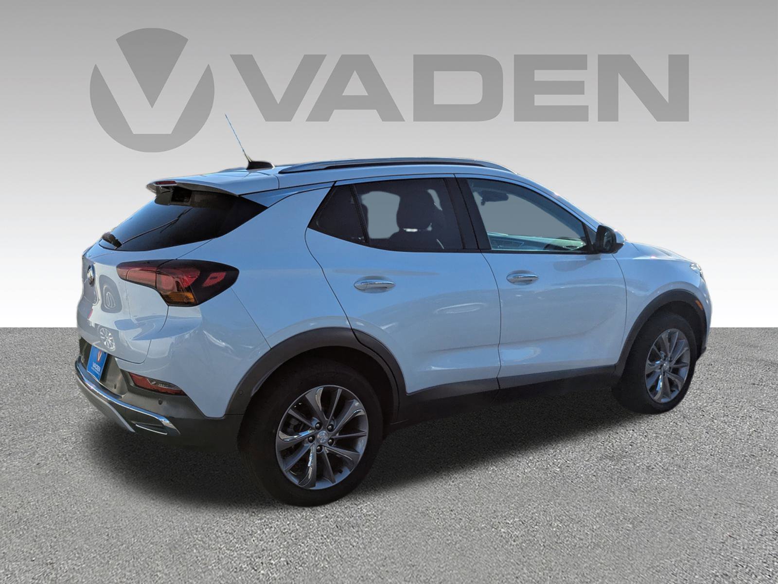 Used 2022 Buick Encore GX Essence w/ Advanced Technology Package image 26