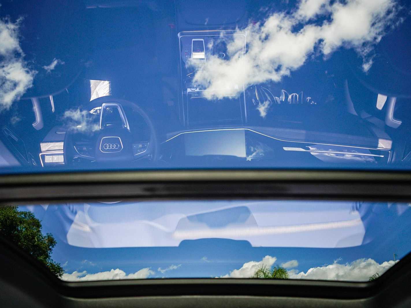 Used 2019 Audi Q8 Premium Plus image 11