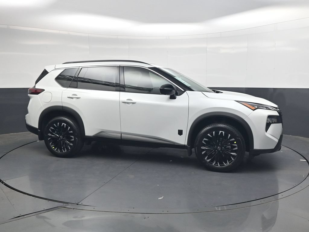 New 2026 Nissan Rogue Dark Armor AWD/4WD image 4