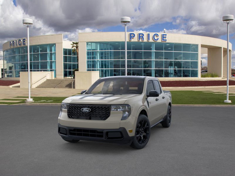Used 2025 Ford Maverick XLT w/ Black Appearance Package AWD/4WD image 2