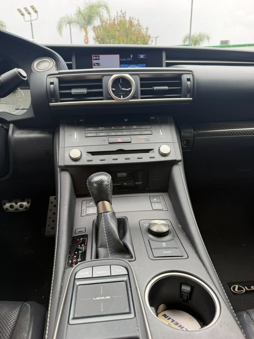 Used 2015 Lexus RC F w/ Premium Package RWD image 33
