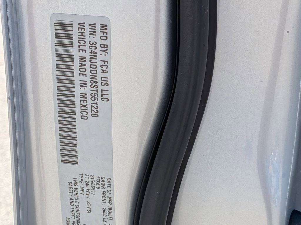 Used 2025 Jeep Compass Trailhawk image 36