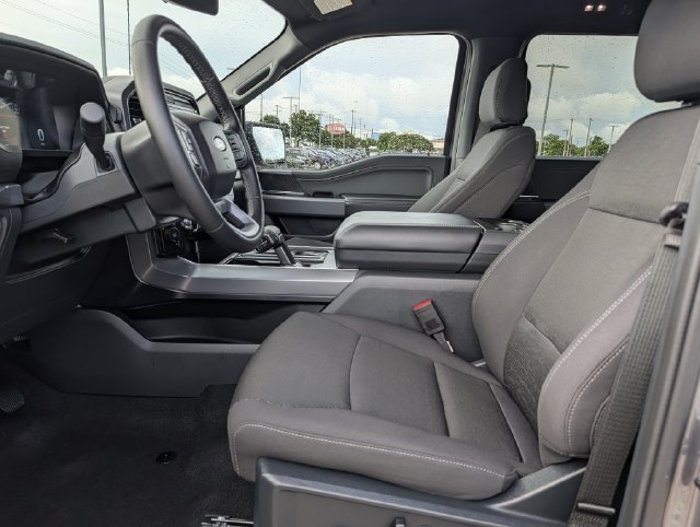 Used 2026 Ford F150 XLT w/ Equipment Group 302A MID AWD/4WD image 26