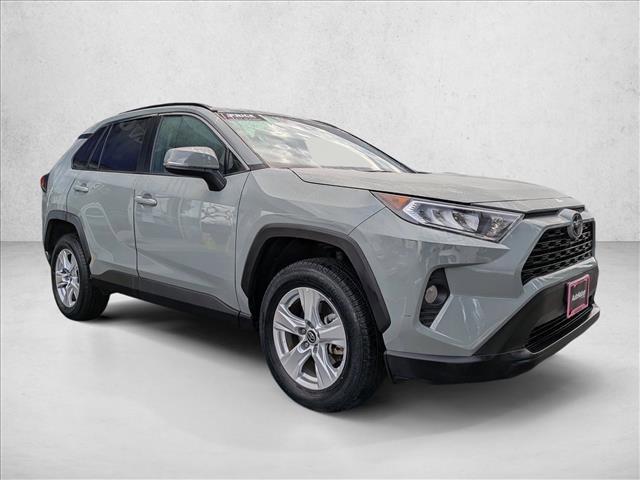 Used 2021 Toyota RAV4 XLE image 3