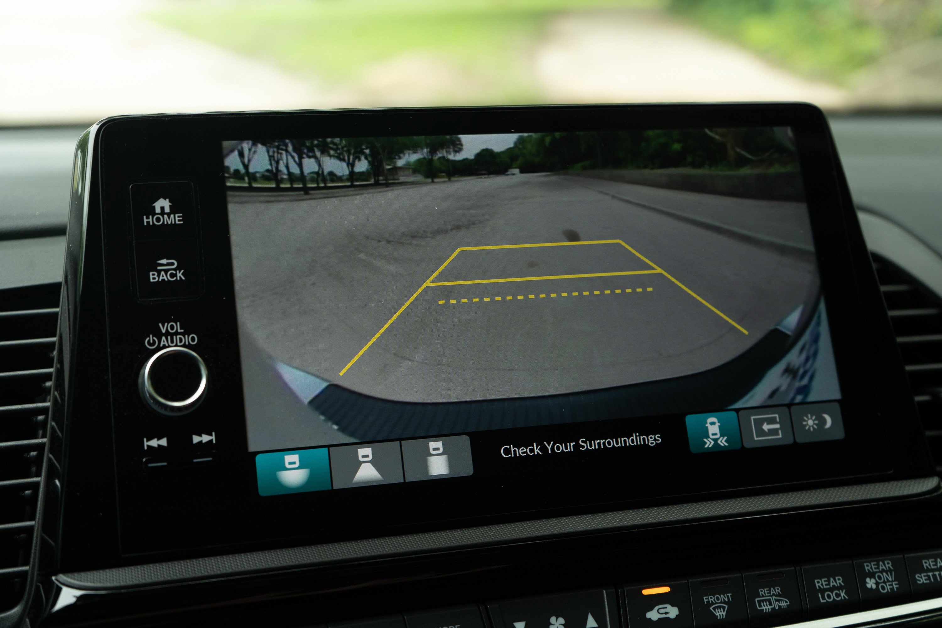 Certified 2025 Honda Odyssey Elite image 30