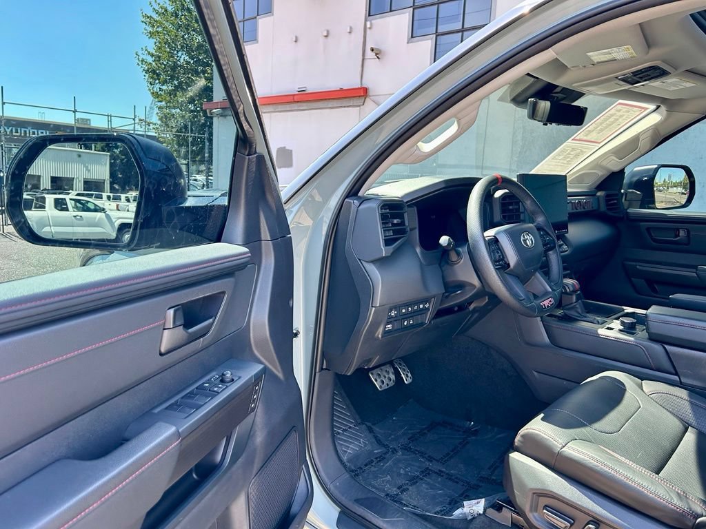 Certified 2022 Toyota Tundra TRD Pro AWD/4WD image 9