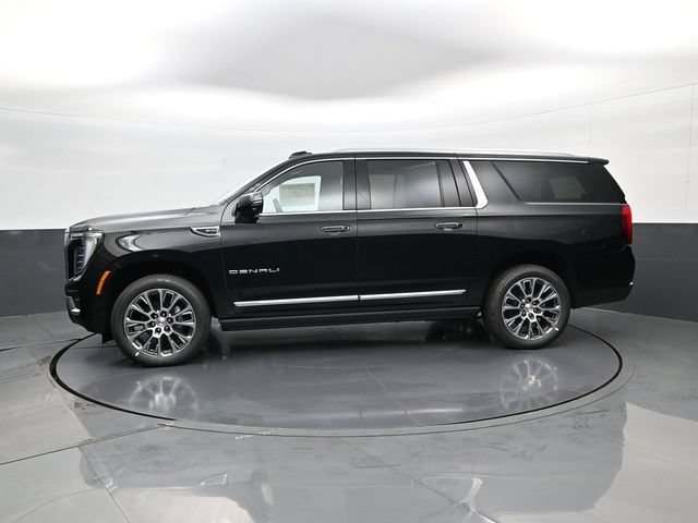 New 2026 GMC Yukon XL Denali w/ Denali Reserve Package AWD/4WD image 8
