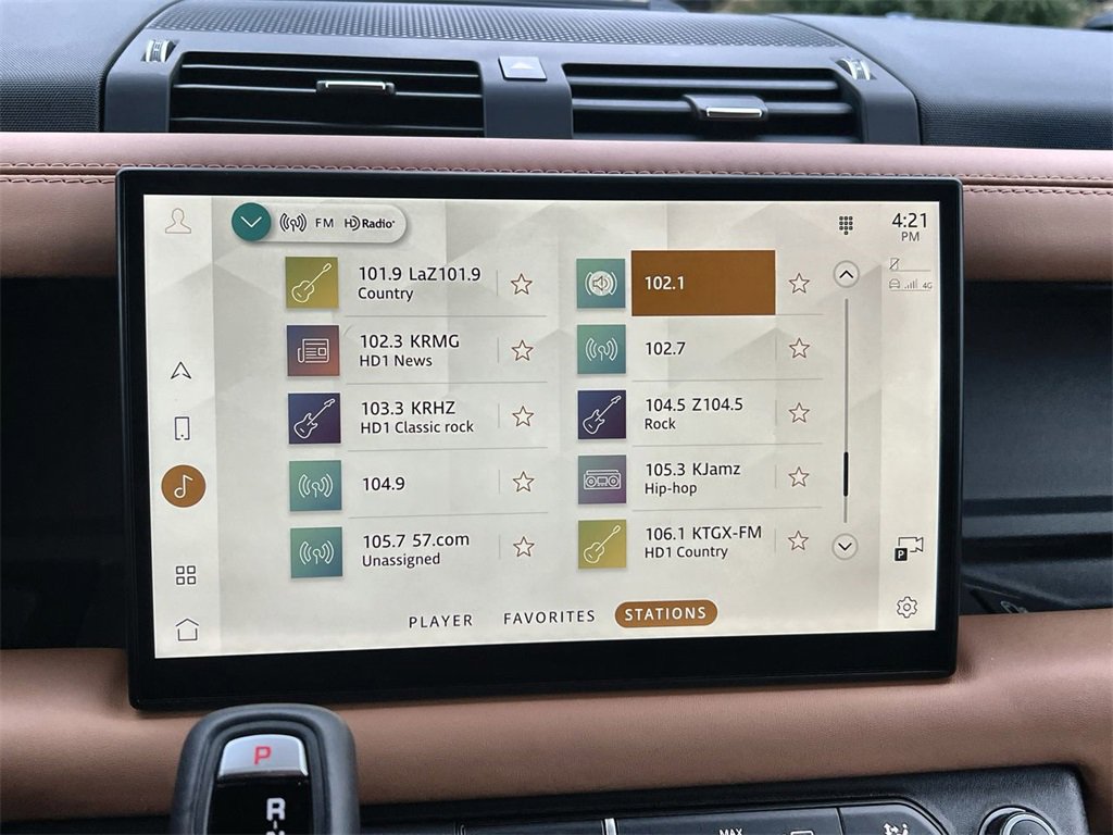 Used 2024 Land Rover Defender 130 X image 25