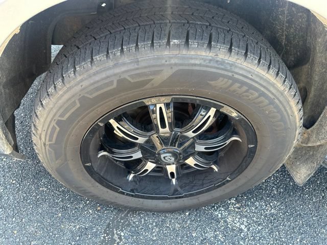 Used 2012 RAM 1500 Laramie w/ Protection Group AWD/4WD image 4
