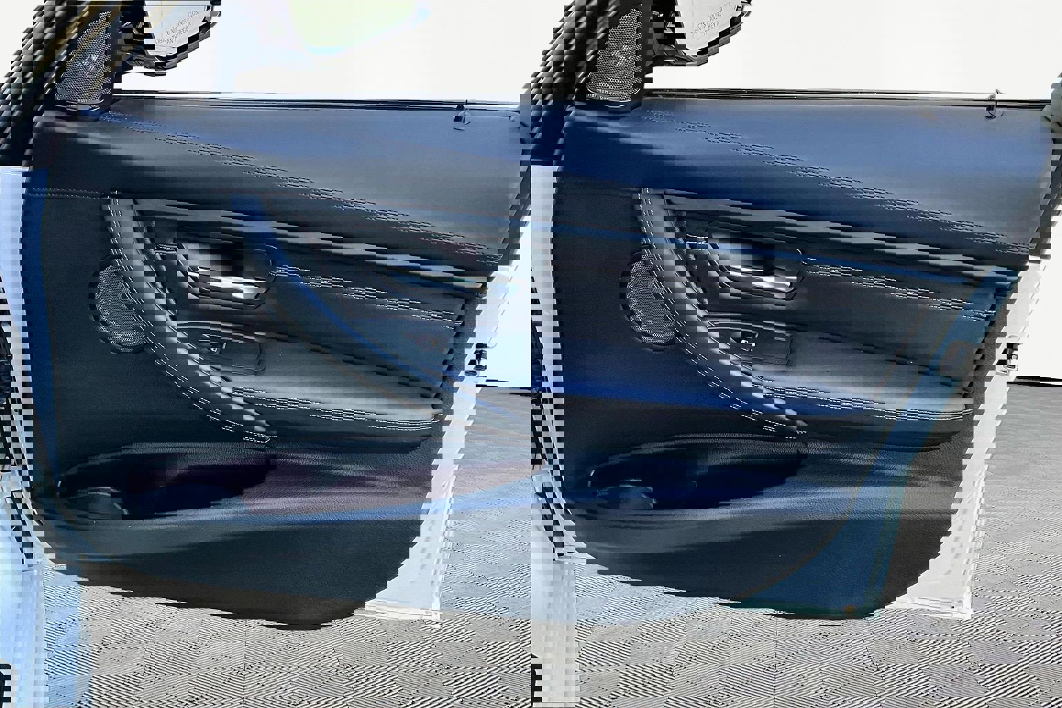 Used 2017 BMW M3 image 28