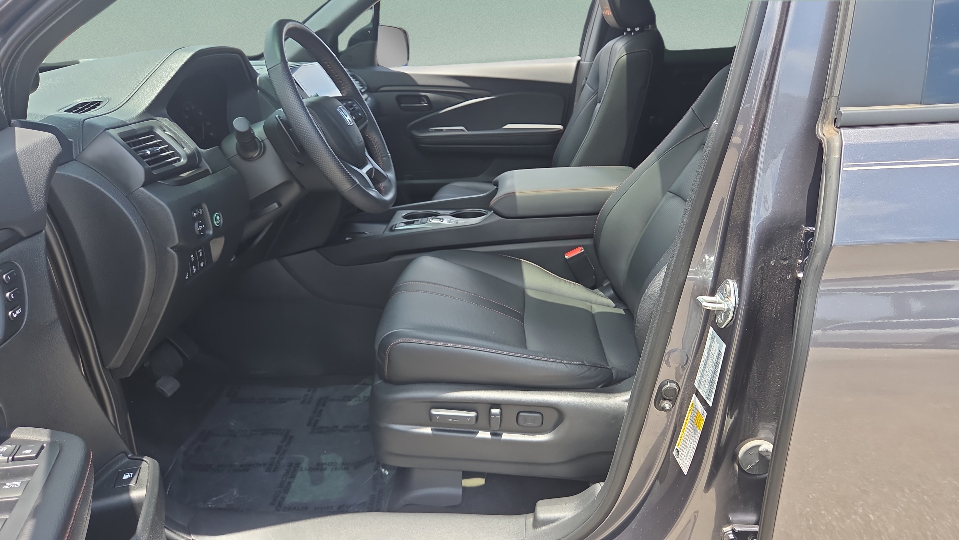 Certified 2024 Honda Ridgeline TrailSport image 9