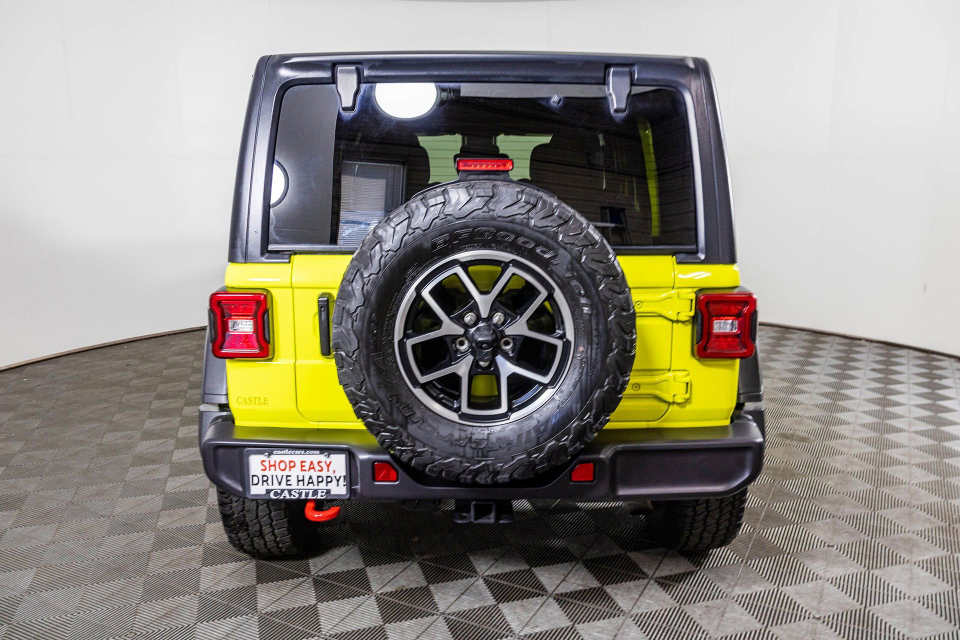 Used 2024 Jeep Wrangler Unlimited Rubicon w/ Convenience Group image 11