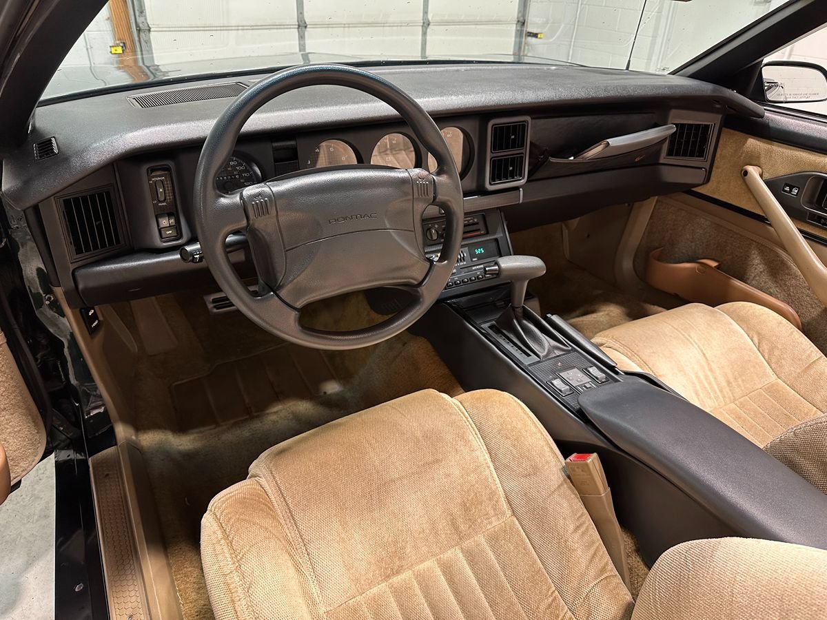 Used 1992 Pontiac Firebird Convertible RWD image 26