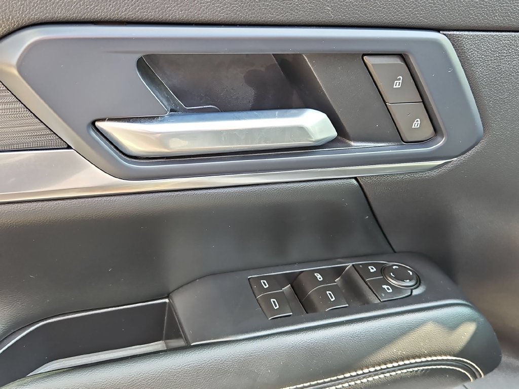 Used 2026 GMC Terrain Elevation FWD image 13