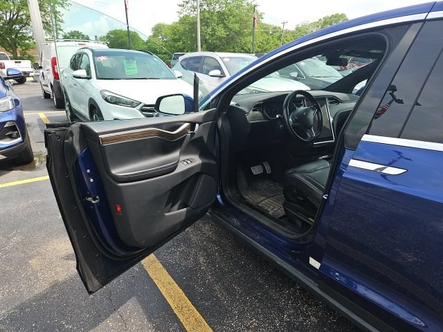 Used 2016 Tesla Model X P90D AWD/4WD image 5