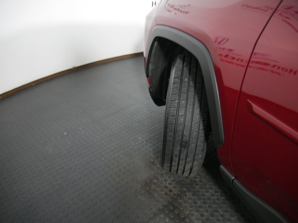 Used 2022 Toyota RAV4 LE image 18