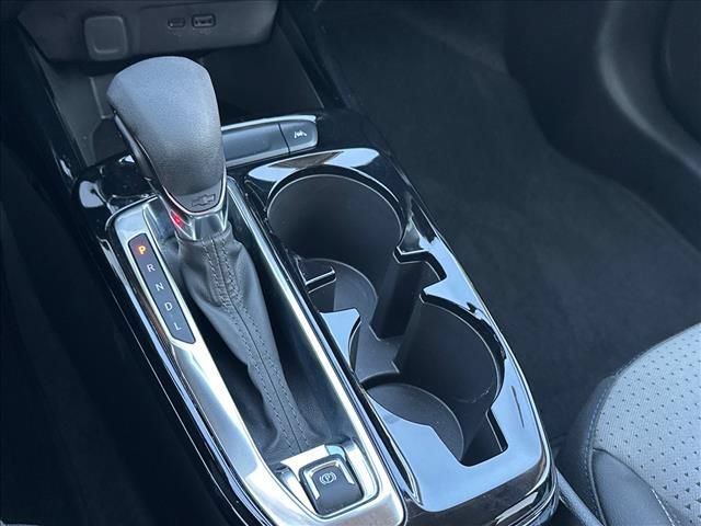 Used 2025 Chevrolet Trax LT w/ Driver Confidence Package FWD image 29