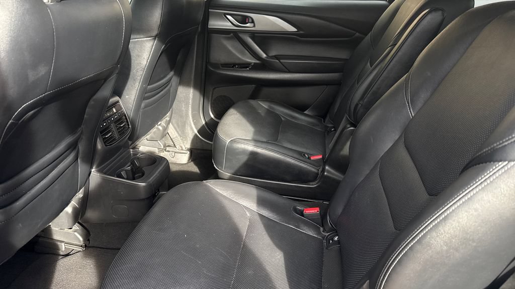 Used 2023 MAZDA CX-9 Touring AWD/4WD image 10