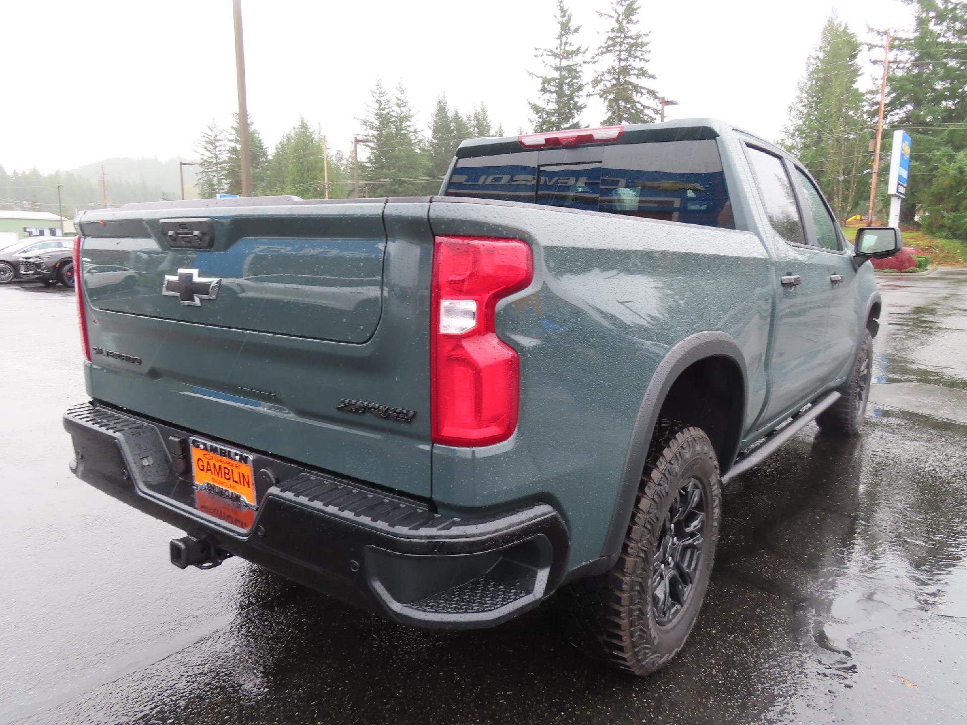 New 2026 Chevrolet Silverado 1500 ZR2 w/ Dark Appearance Package image 8