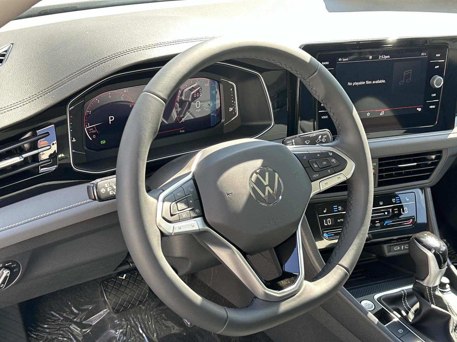 New 2027 Volkswagen Jetta SEL FWD image 8