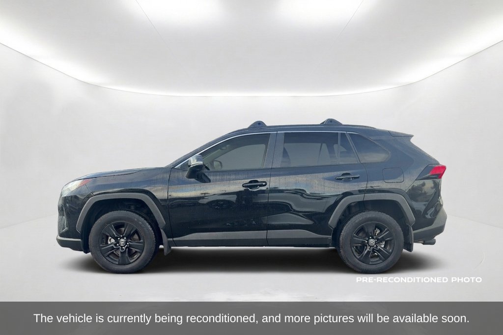 Used 2025 Toyota RAV4 XLE w/ Convenience Package FWD image 9