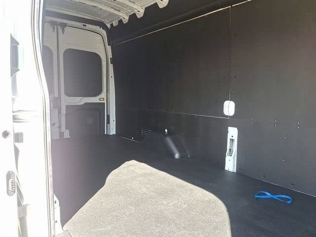 New 2026 Ford Transit 250 148 High Roof Extended w/ Load Area Protection Package RWD image 7