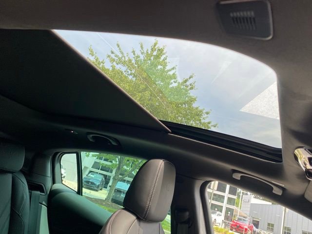 New 2025 Maserati Grecale GT image 37