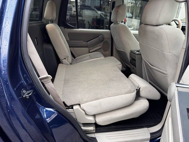 Used 2007 Ford Explorer Sport Trac XLT image 28