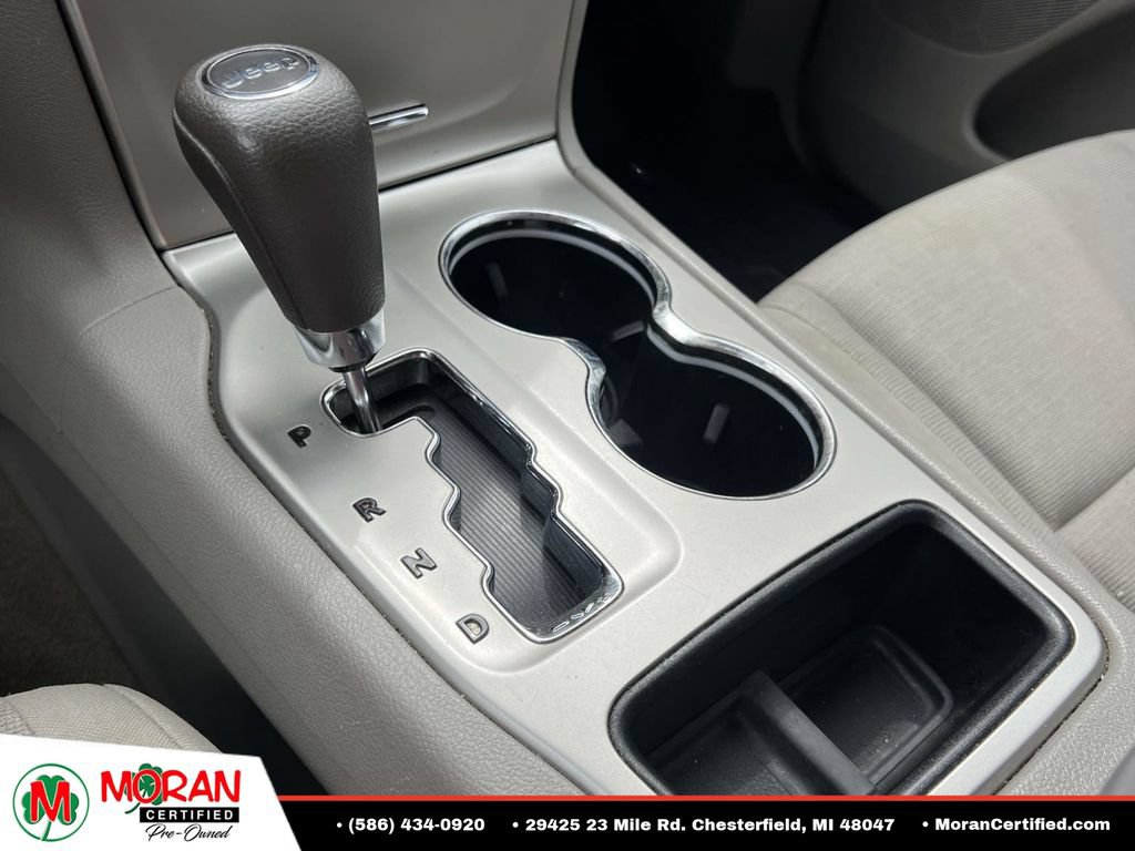Used 2011 Jeep Grand Cherokee Laredo AWD/4WD image 21
