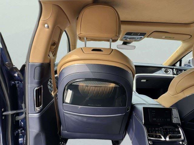 Used 2023 Bentley Flying Spur W12 AWD/4WD image 45