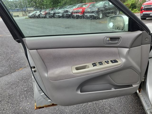 Used 2003 Toyota Camry XLE FWD image 11