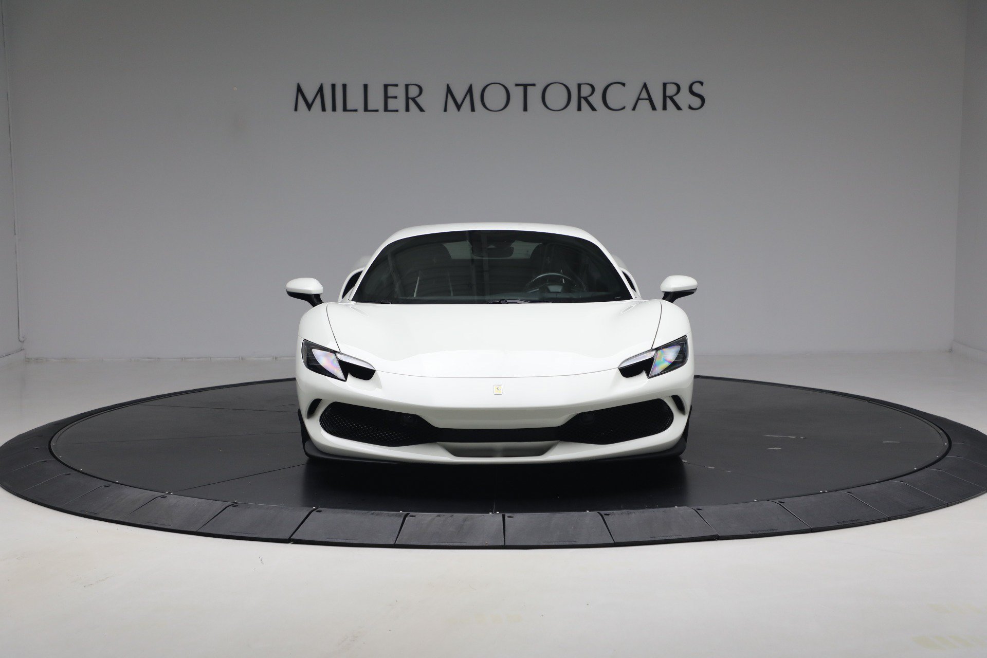 Used 2025 Ferrari 296 GTS RWD image 32